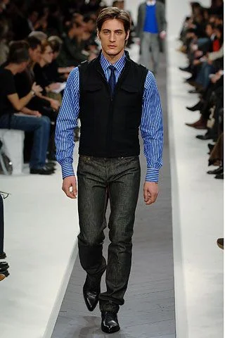 Look 26